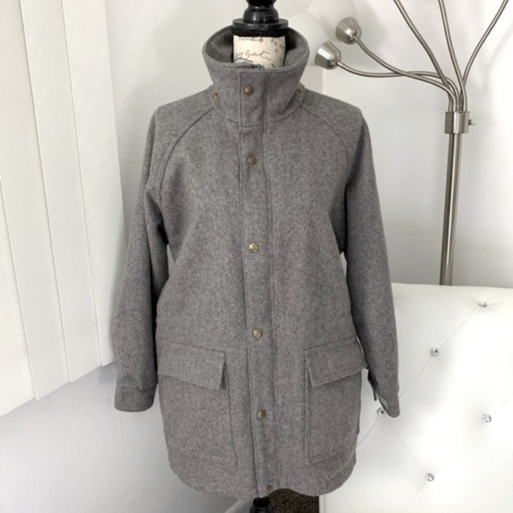 Lands’ End Wool Blend Patch Pocket Winter Coat Gr… - image 1